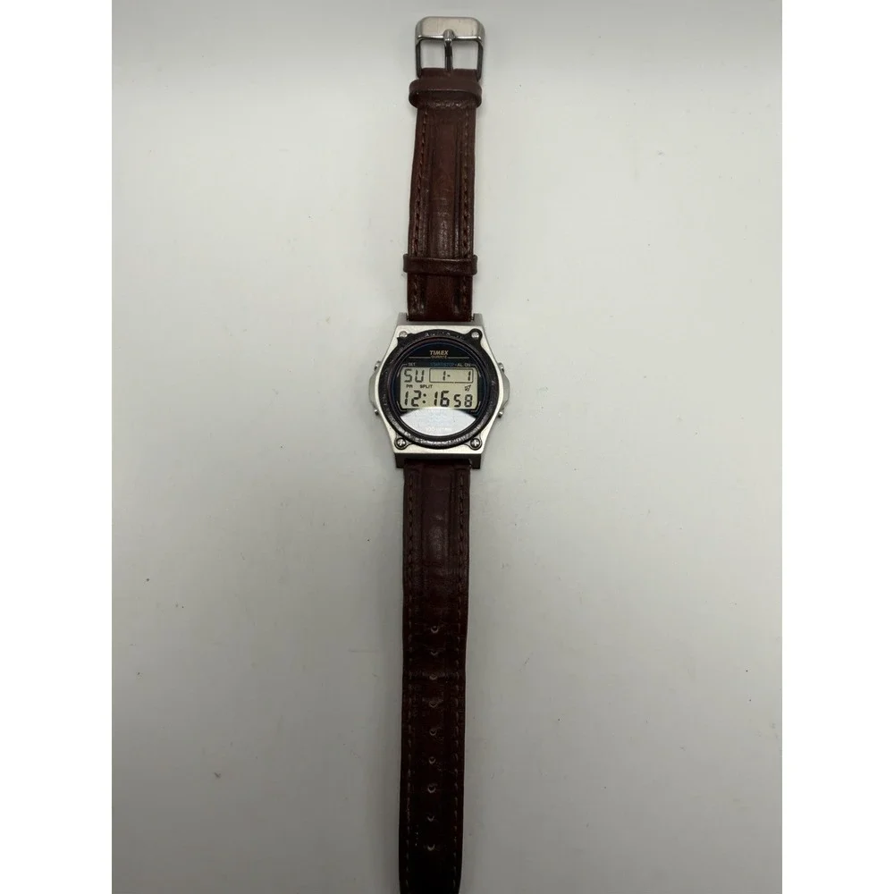 Timex Atlantis 100 Mens Watch Vintage 1991 Stainless Case 37MM 8.5